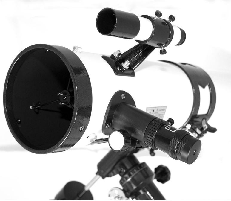 TS-Optics 'Starscope' Reflector Telescope 114/900 mm with EQ3 mount -  Highly Recommended for Beginners